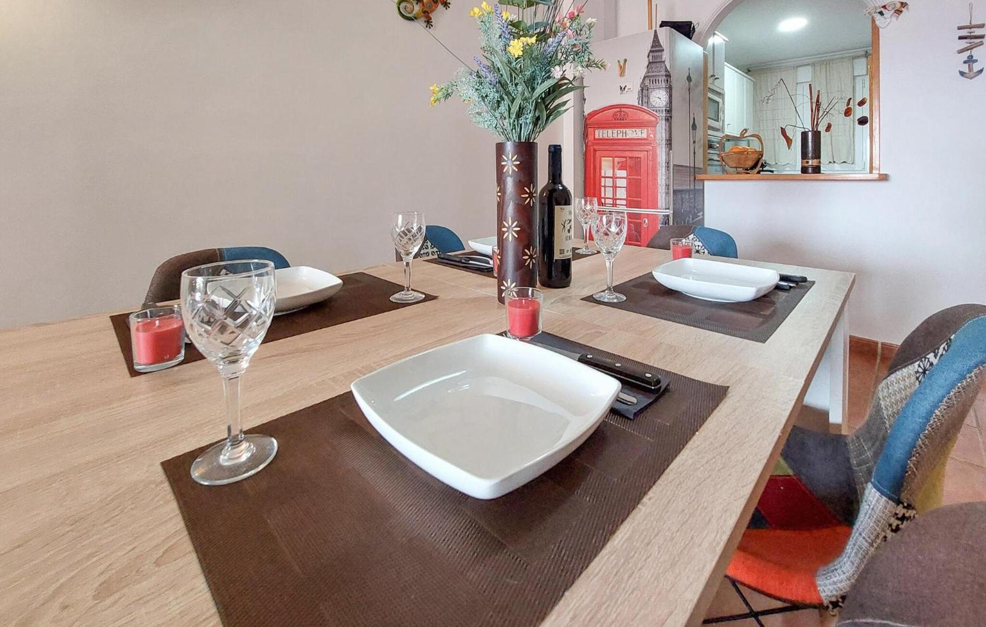 2 Bedroom Stunning In Apartment